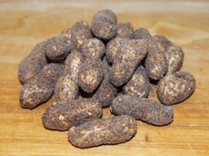 Neloupané arašídy obalené lněným semínkem 50 g